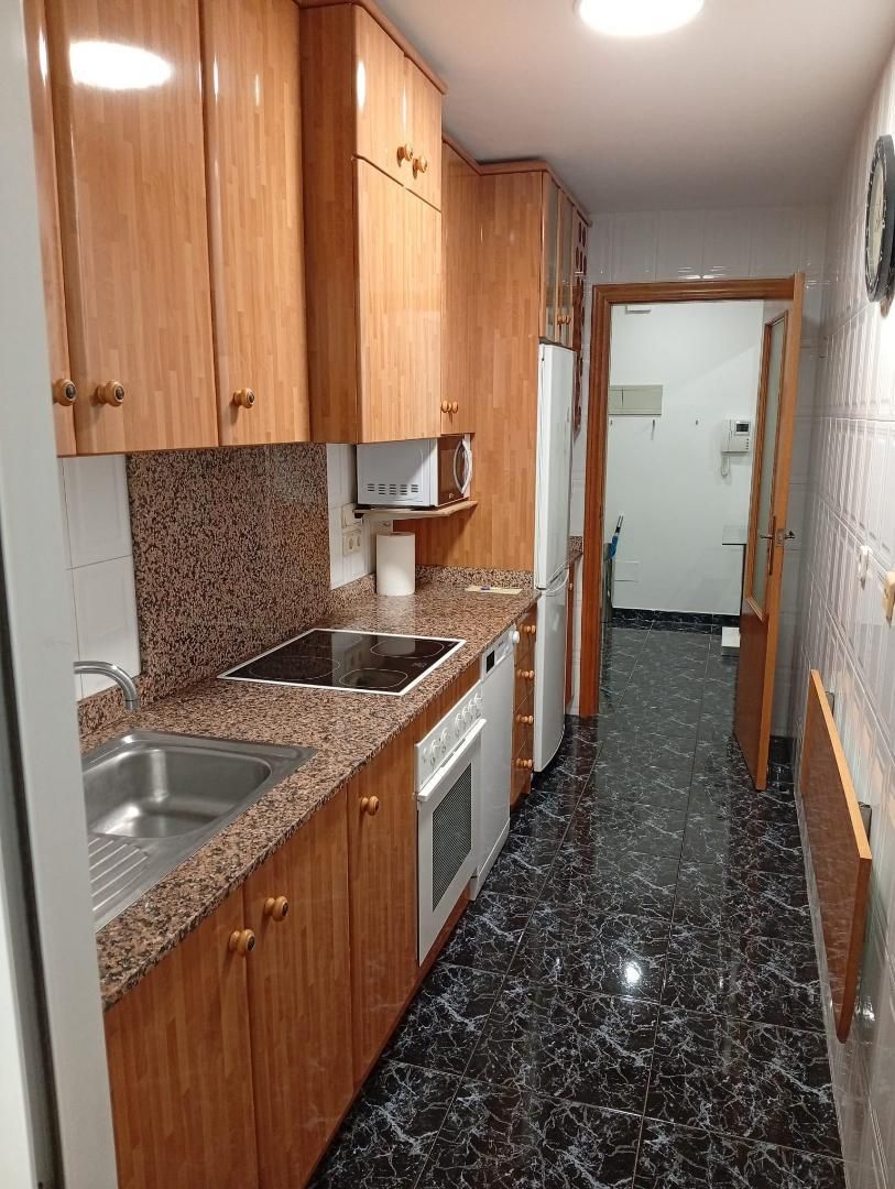 Piso en  Calle Navegante Juan Fernández 18 - Foto 1