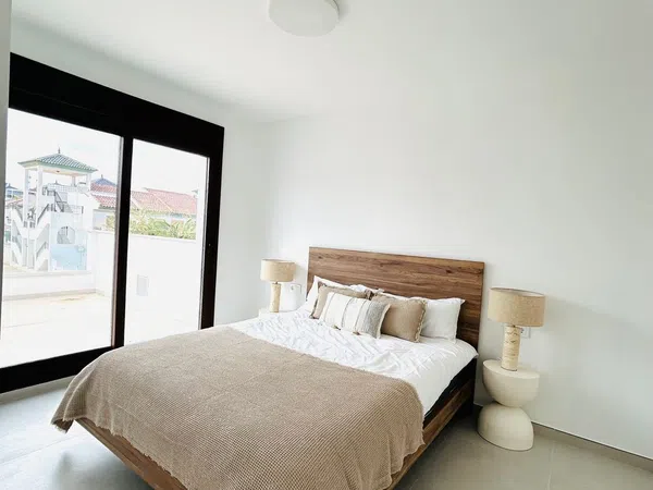 Chalet adosado en Rio Genil, 46, Mil Palmeras, Mil Palmeras - Foto 13