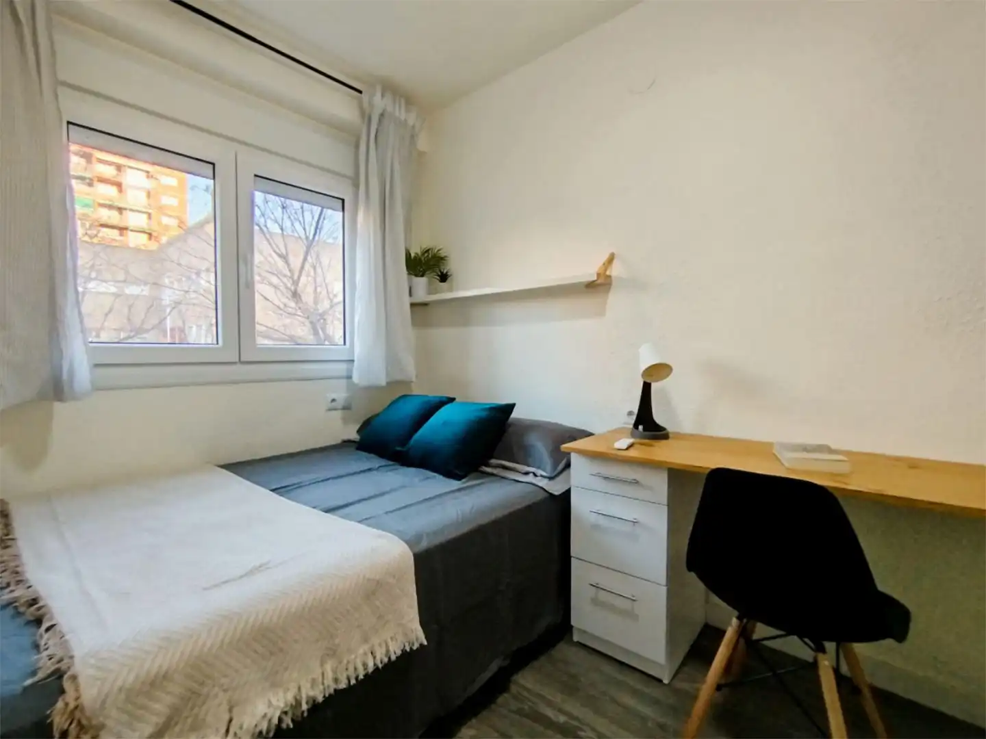 Piso en  Calle Periodista Luis de Vicente 9 - Foto 13