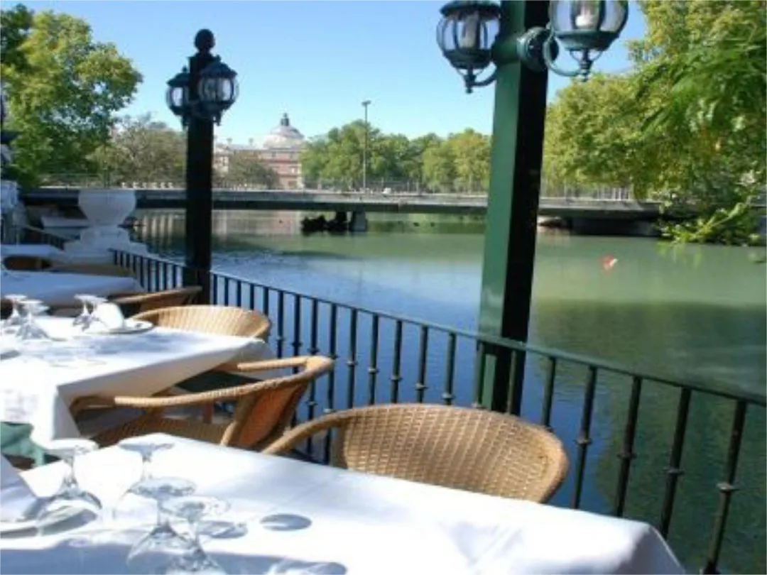 Piso en  Calle de la Fuente de la Reina 1 - Foto 32