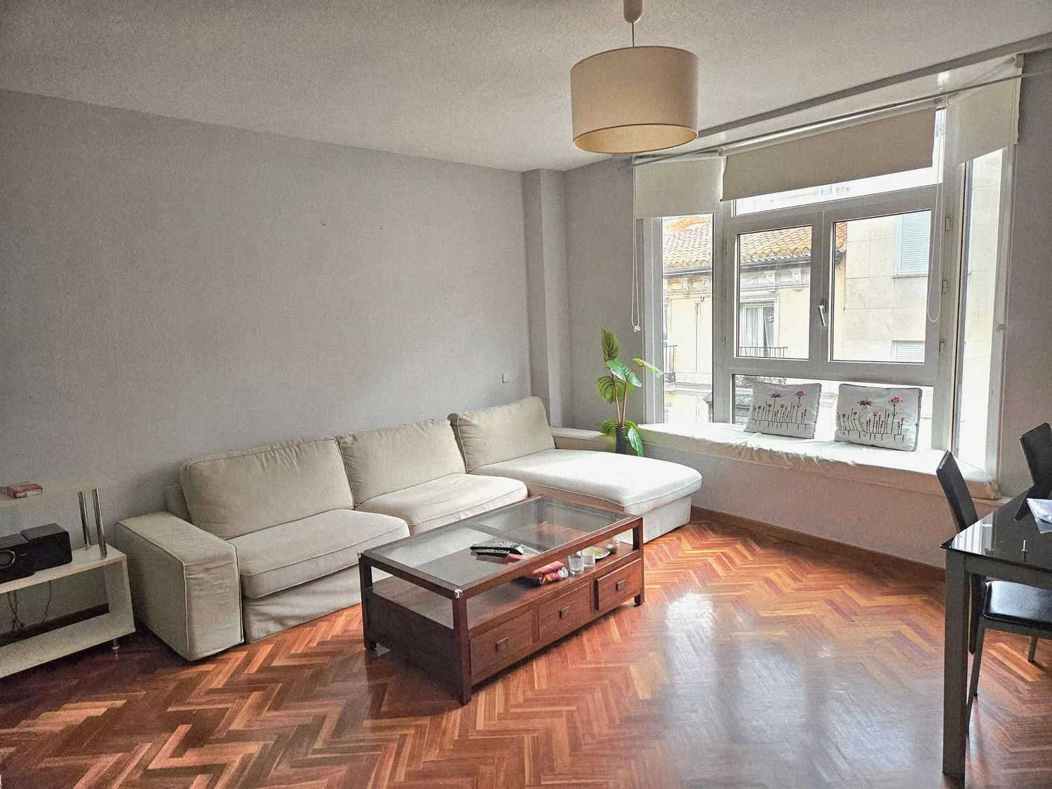 Piso en calle Recoletos, 20 - Foto 1