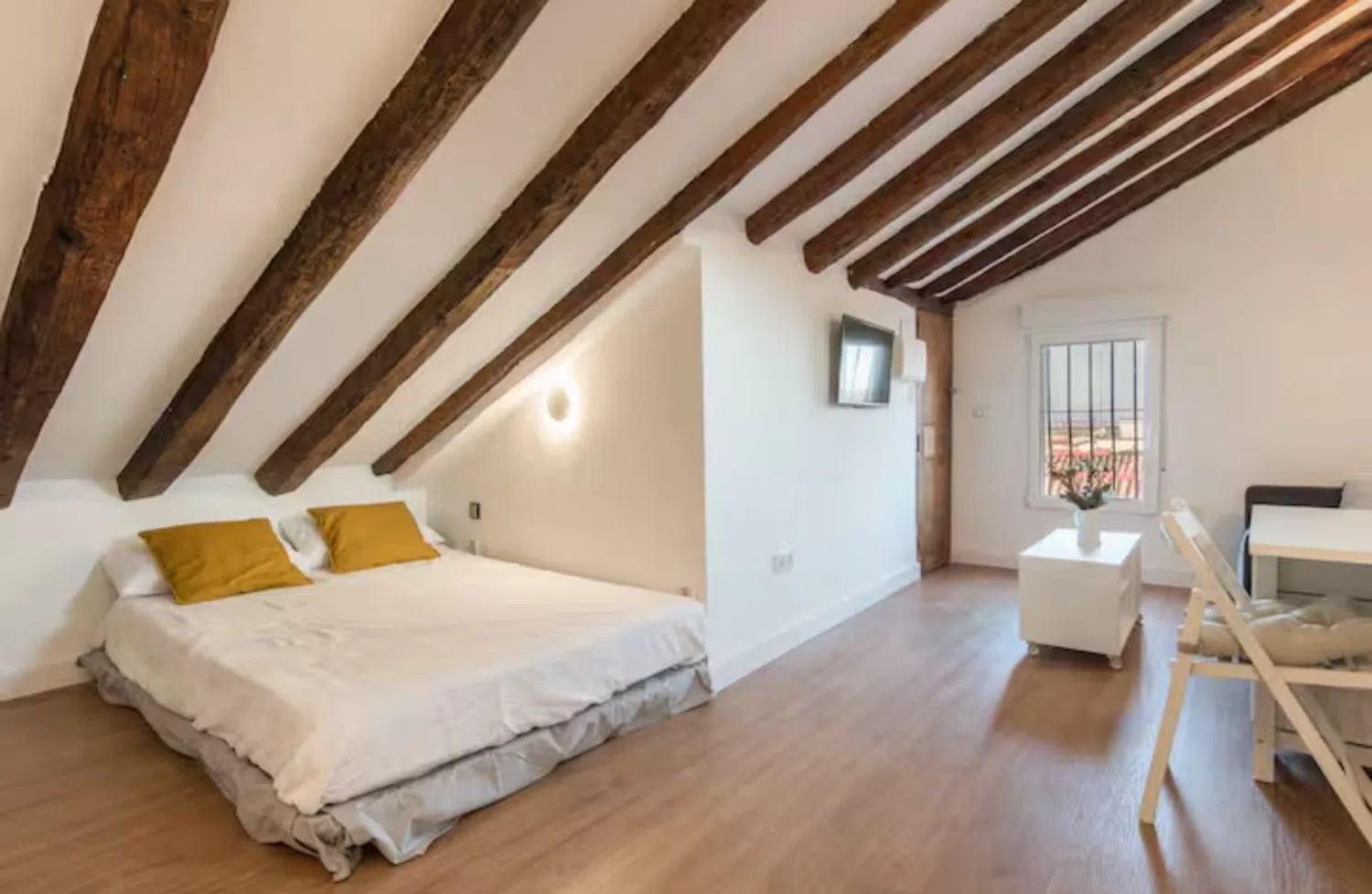 Ático en calle del Mesón de Paredes, 20 - Foto 13