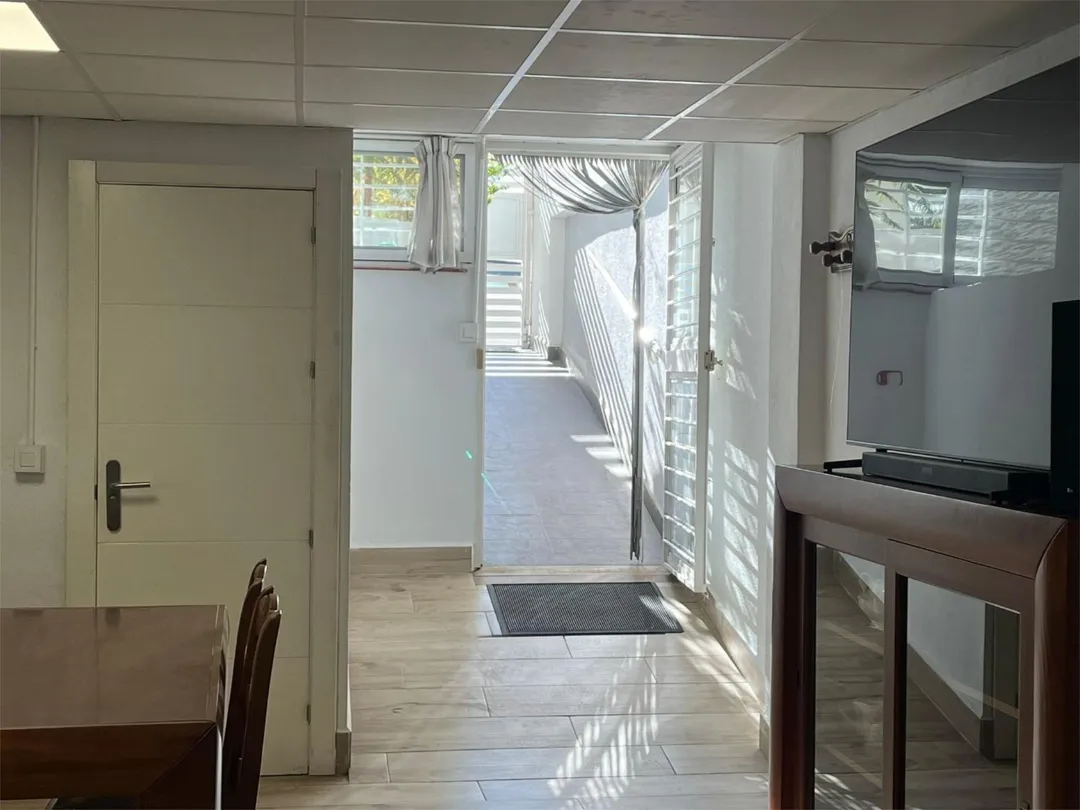 Casa adosada en  Calle Ávila 13 - Foto 32