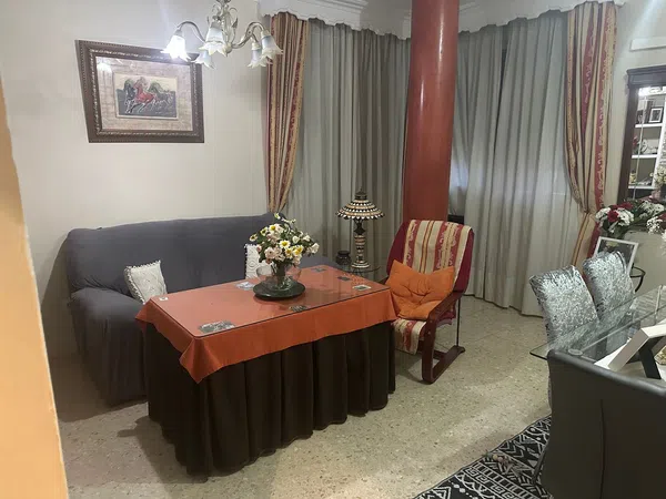 Piso en 41006, 115