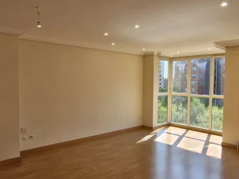 Piso en calle de Caleruega, Madrid, 106