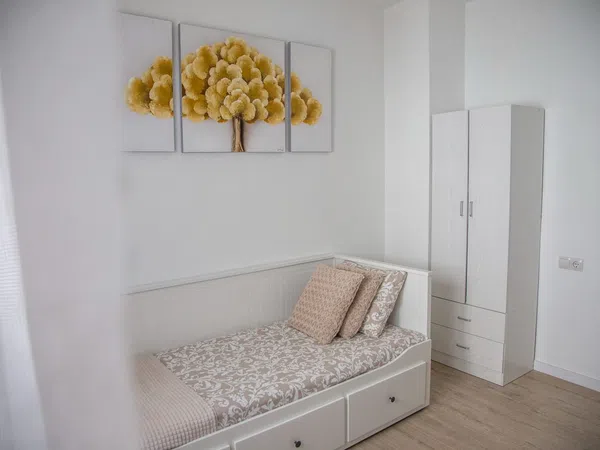 Estudio en calle Luisa Aledo, 14