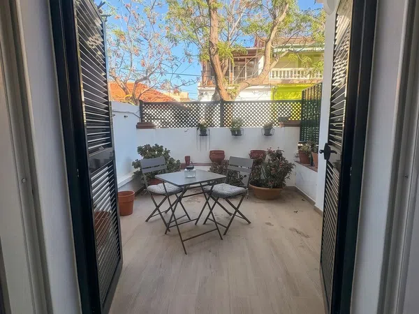 Estudio en calle Fernández Shaw, 5 - Foto 1