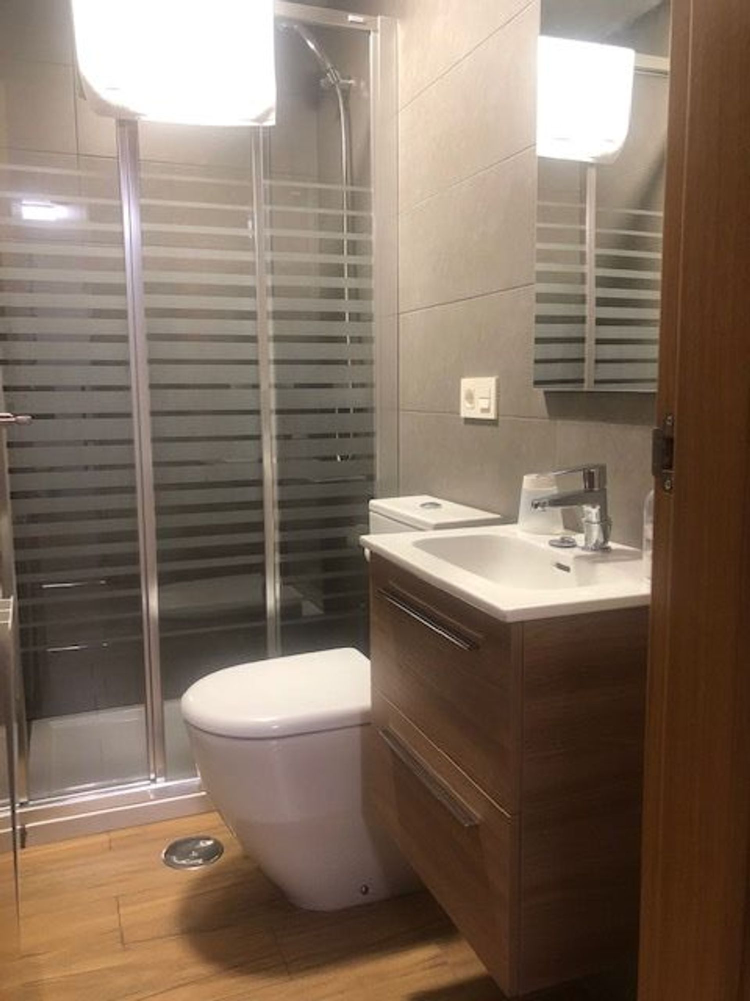 Piso en avenida de la Ilustración, 115 - Foto 19