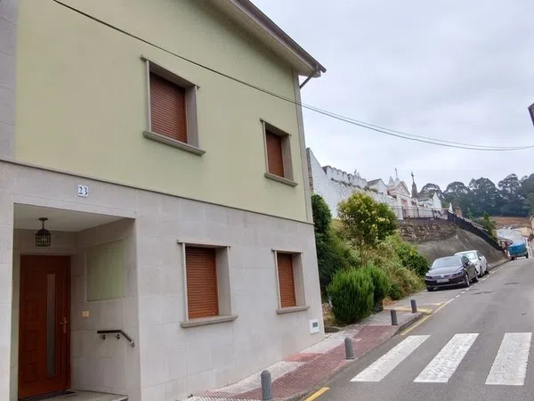 Chalet adosado en Calle la Abraira, 21 a - Foto 4