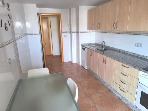 Piso en calle Río Ulla, 2