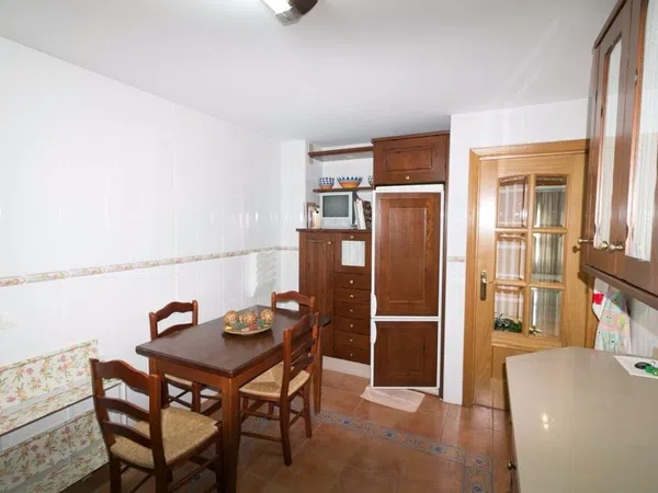Piso en tomás echeverría, 13