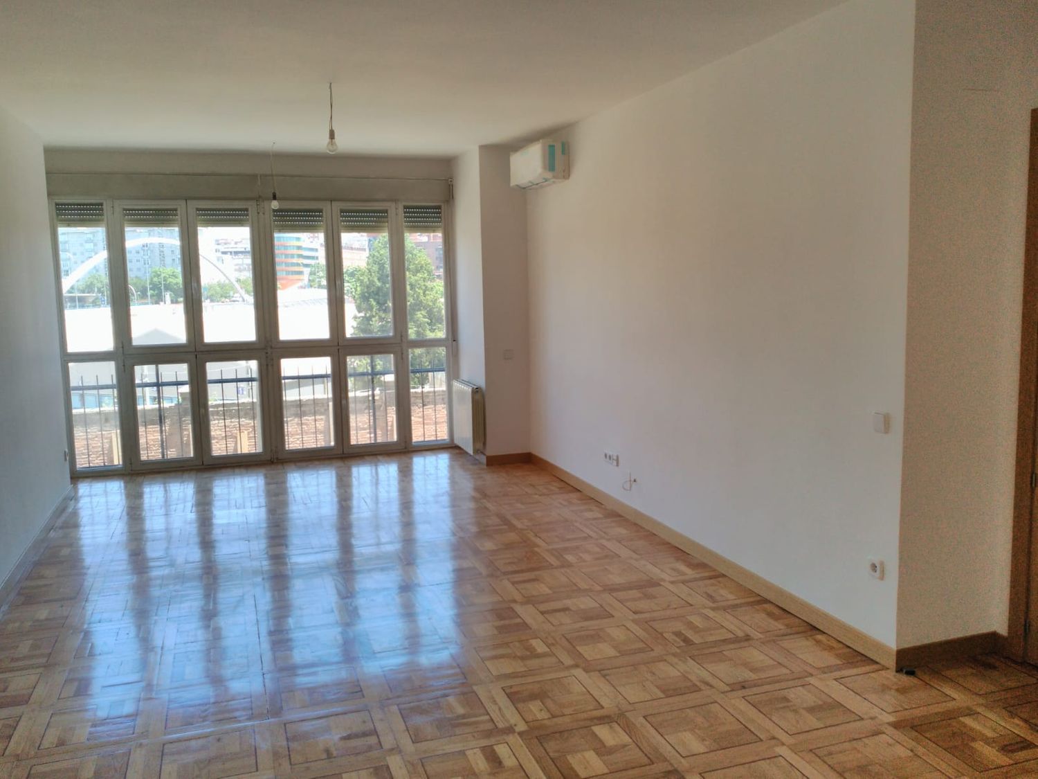 Piso en calle Almería, 6 - Foto 1