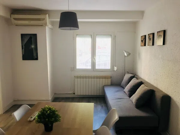 Piso en calle de la Duquesa de Villahermosa, 153