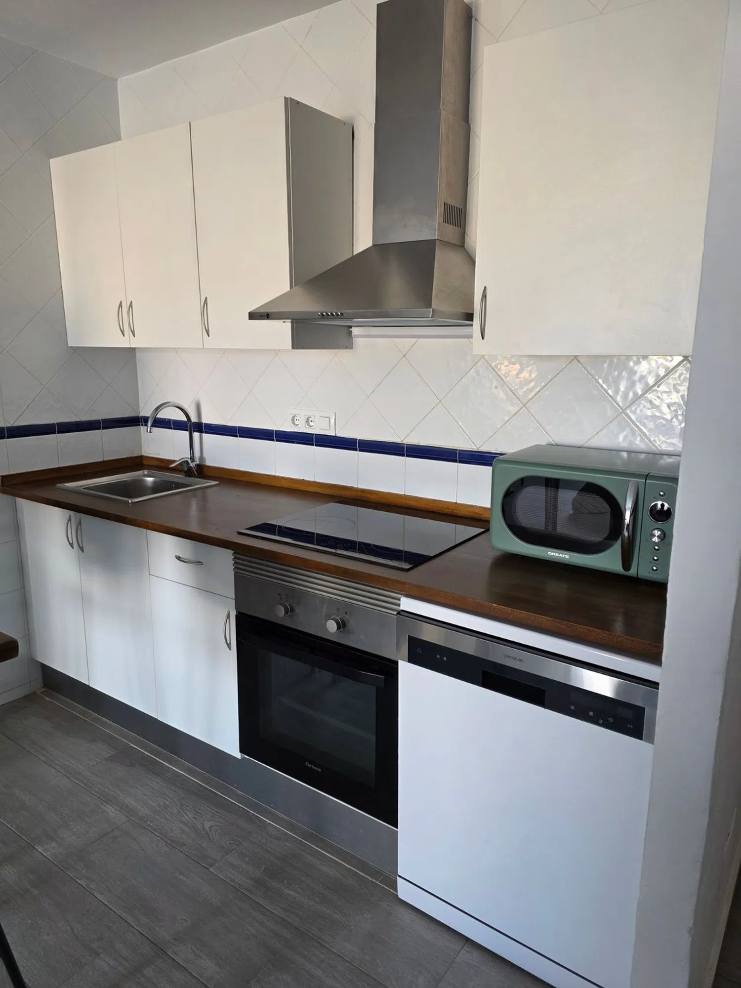 Estudio en calle de Lluís Fàbregas, 7 - Foto 20