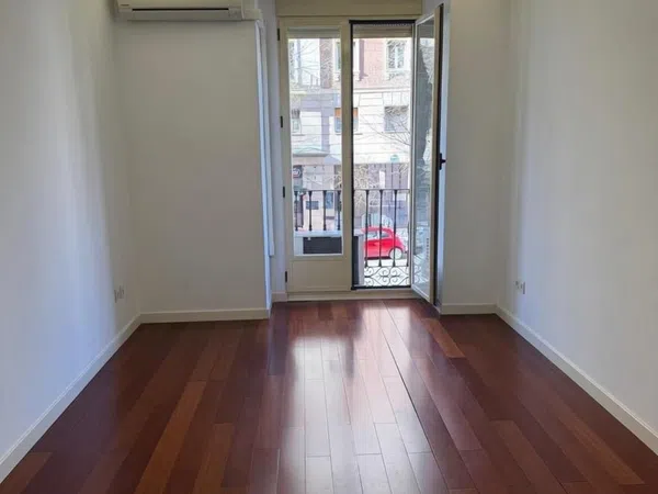 Piso en calle de Bravo Murillo, 32