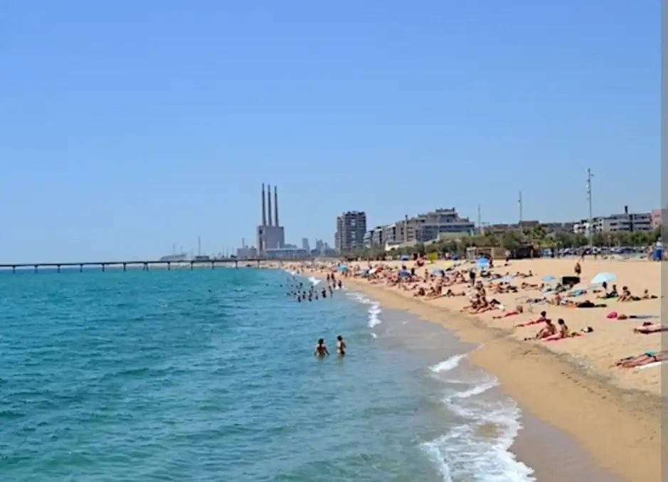 Local comercial en Badalona - Foto 10