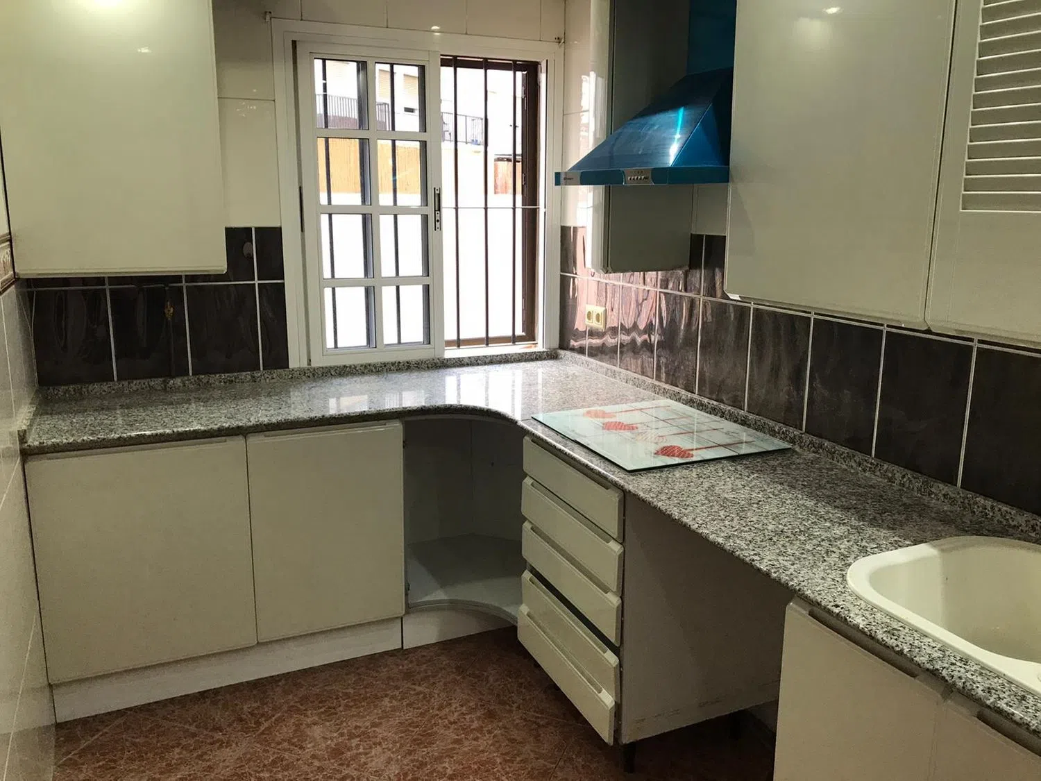 Piso en calle Amador de los Ríos, 15 - Foto 1