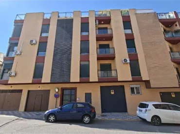 Piso en San Roque - Foto 1