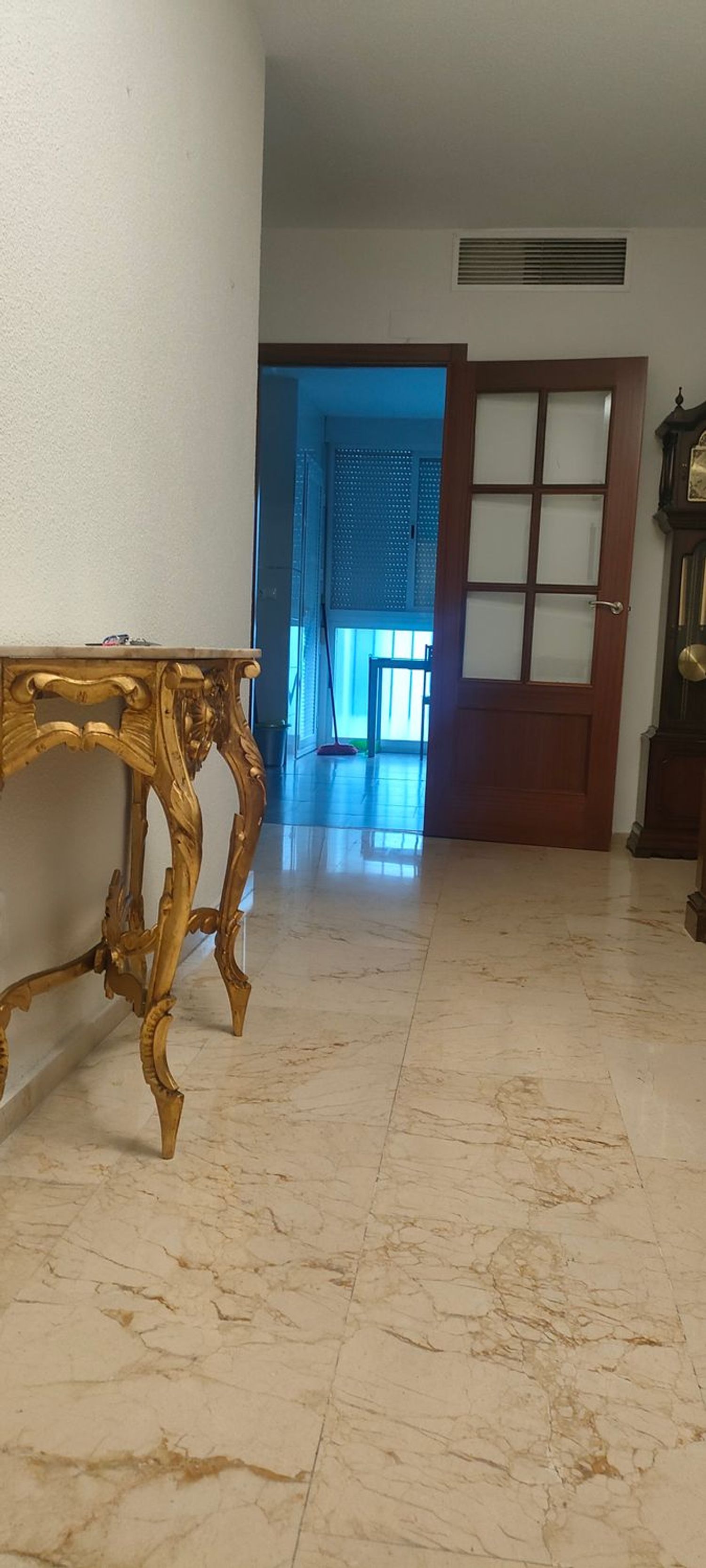 Piso en avenida del Aeropuerto, 9