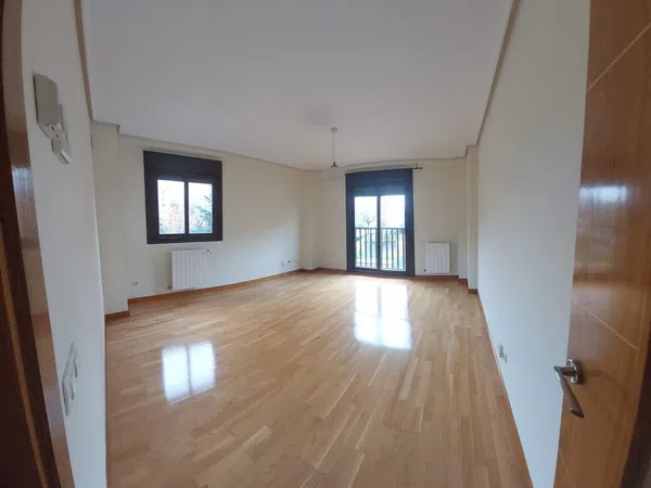 Piso en calle de Ana de Austria, 52 a