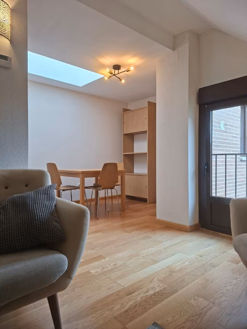 Apartamento en  Calle Juan XXIII 17