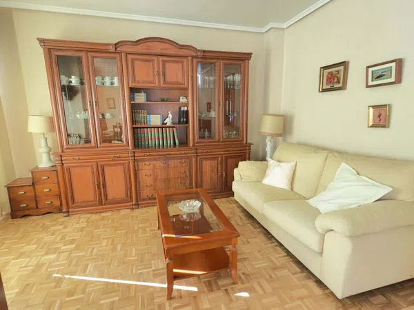 Piso en Calle de la Reina, 42, El Cabanyal-El Canyamelar - Foto 2