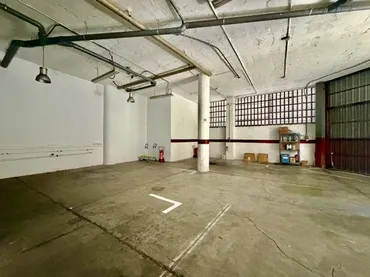 Local comercial en L'Hospitalet de Llobregat - Foto 3