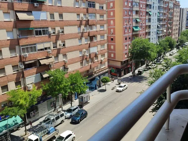Piso en Avenida de Andalucía, 43, Hospital, Hospital - Foto 1
