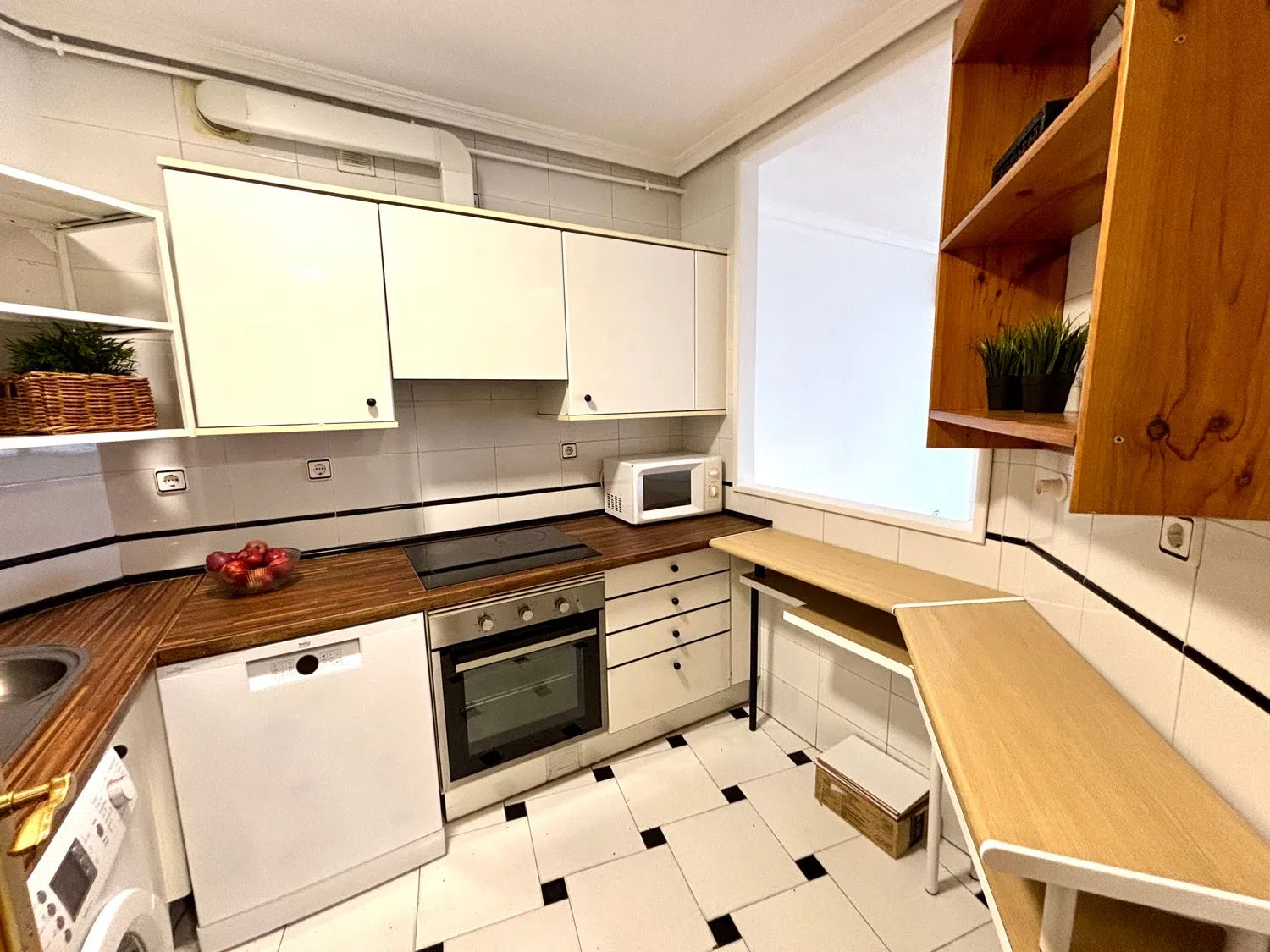 Piso en calle Comunidad de Madrid, 45 - Foto 2