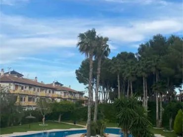 Piso en Urbanización Riomar - Foto 1