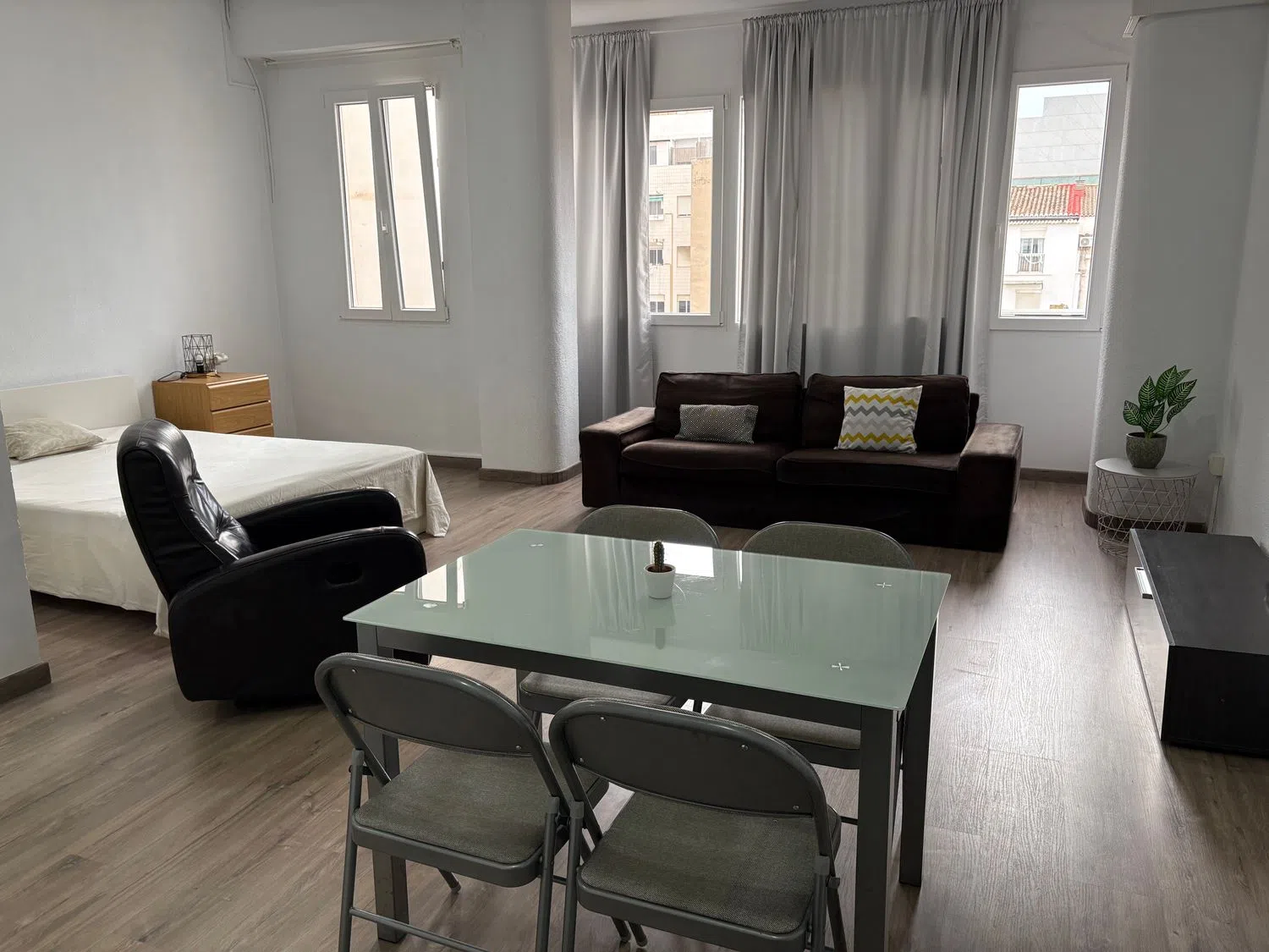 Estudio en calle de Sant Vicent Màrtir, 106 - Foto 9