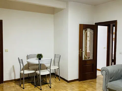 Piso en calle de La española, 1