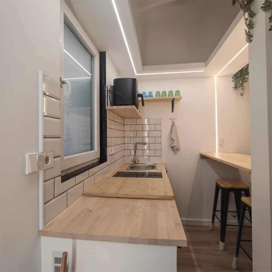 Estudio en  Carrer d'Alòs 9 - Foto 4