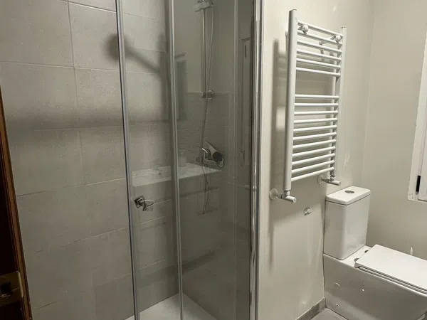 Piso en calle de Guzmán el Bueno, 63 - Foto 8