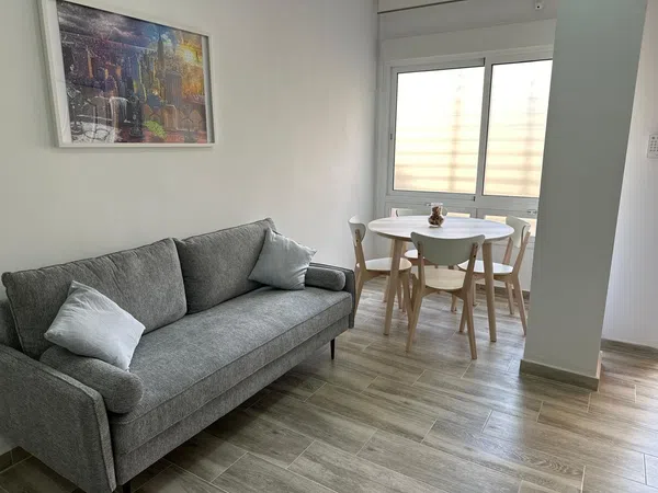 Estudio en calle Malasaña, 57