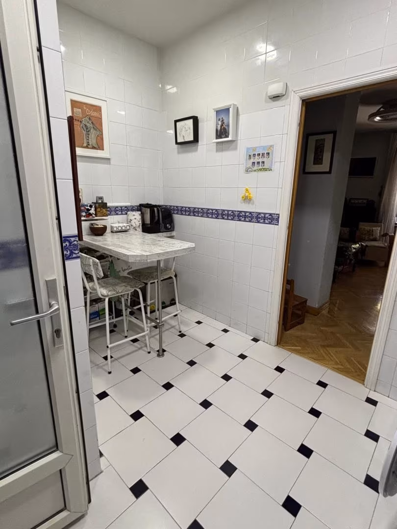 Piso en  Plaza del Conde del Valle de Súchil 12 - Foto 5