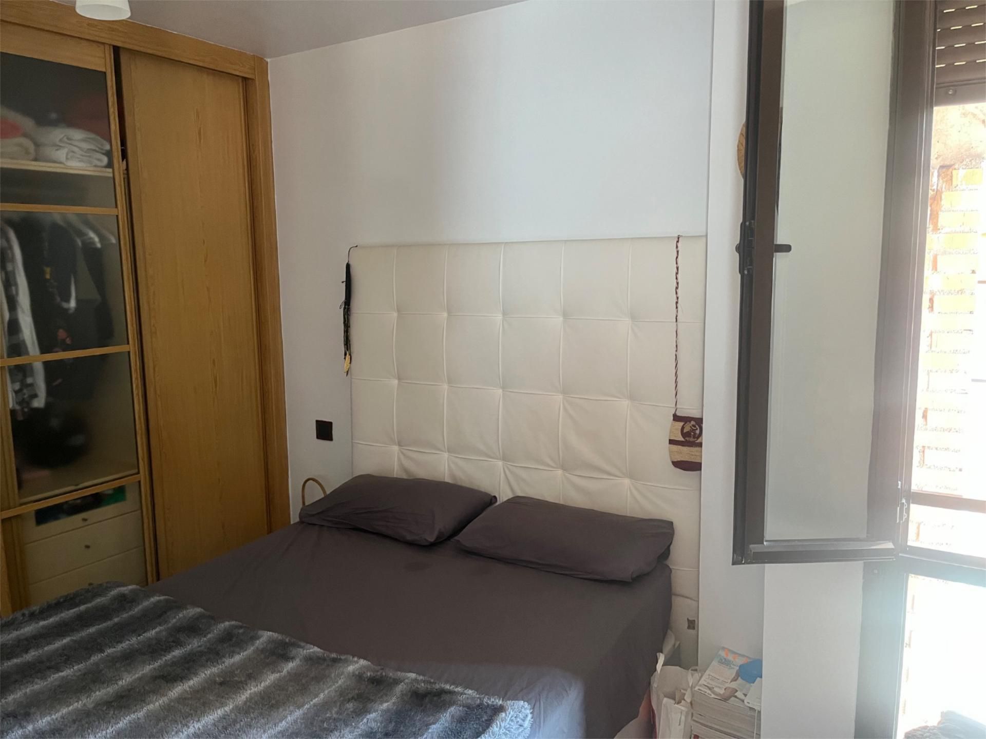 Piso en  Calle de María Sevilla Diago 36 - Foto 12