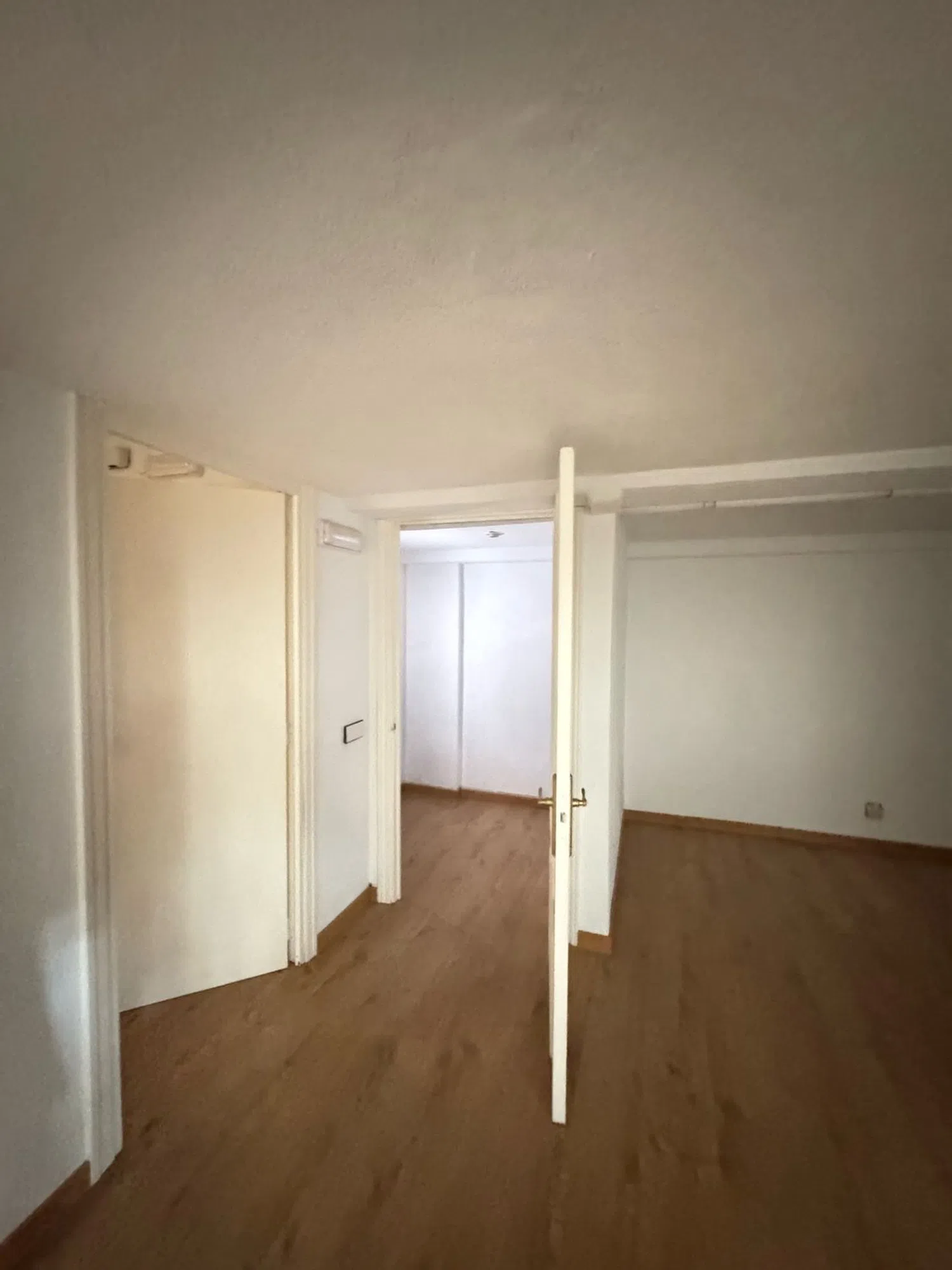 Piso en calle de Víctor de la Serna, 17 - Foto 1