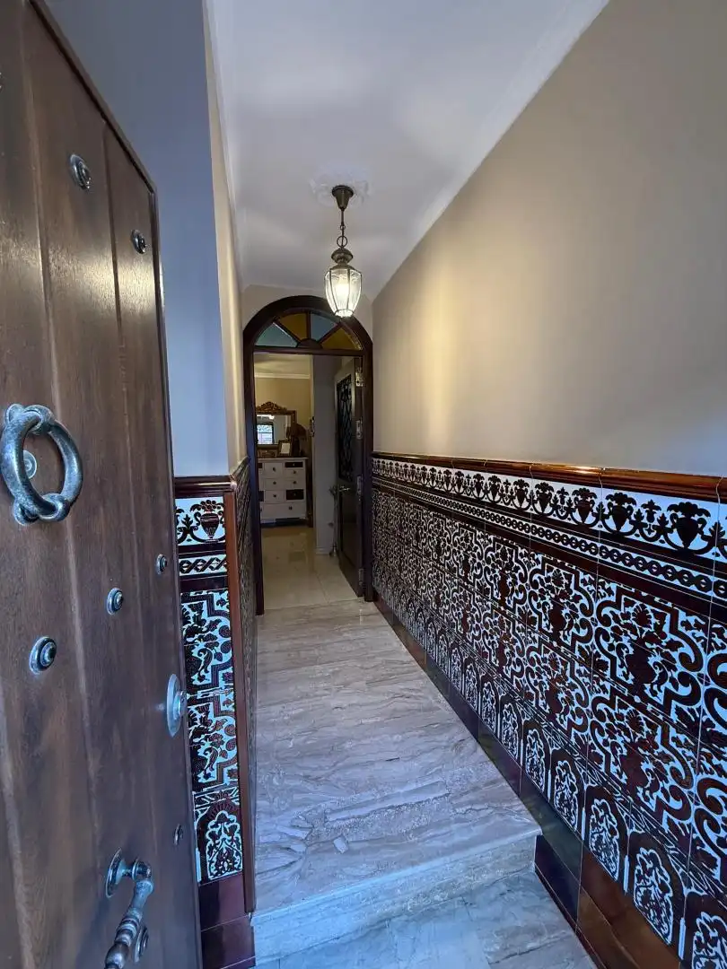 Casa adosada en  Calle Antonio López - Foto 2
