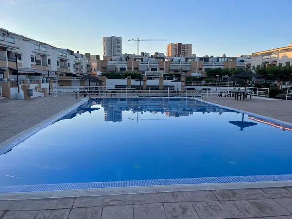 Chalet adosado en Calle la Plana, 5 - Foto 2