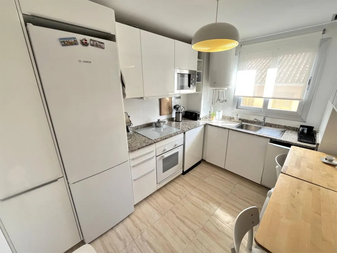 Piso en  Carrer del Pare Guillem Vives 4 - Foto 11