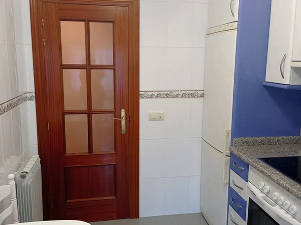 Piso en Calle Julián Fernández Ollero, 7 - Foto 2