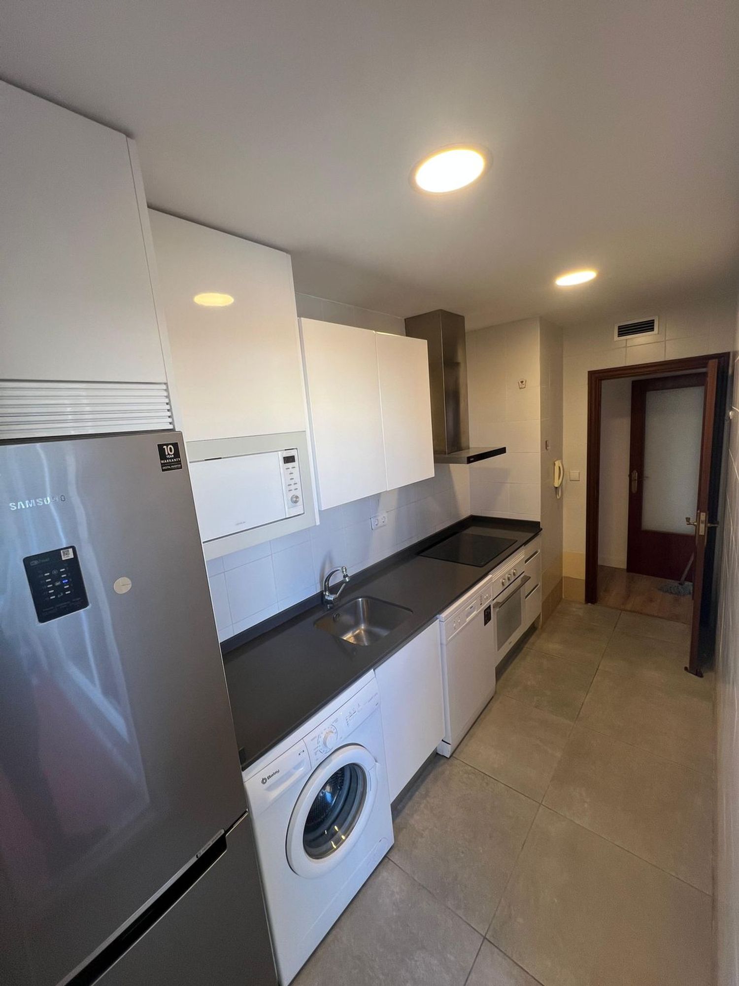 Piso en avenida de Cesáreo Alierta, 23 - Foto 5