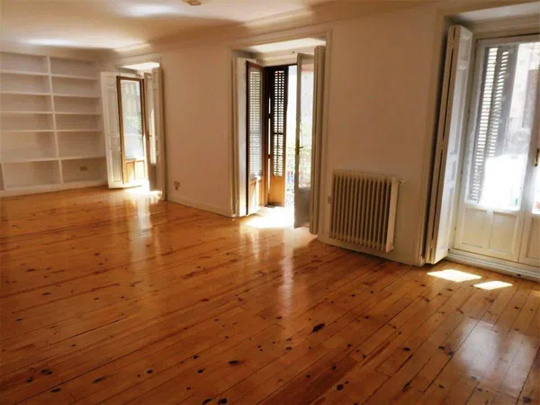 Piso en plaza Dos de Mayo, 8