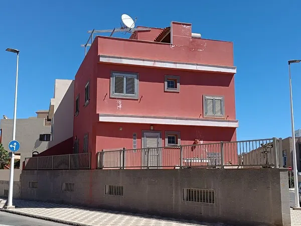 Chalet pareado en Calle Salema, 1, Playa de Arinaga, Playa de Arinaga - Foto 1