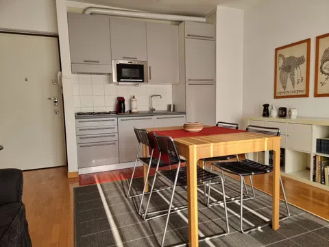 Piso en calle de Mallorca, 621