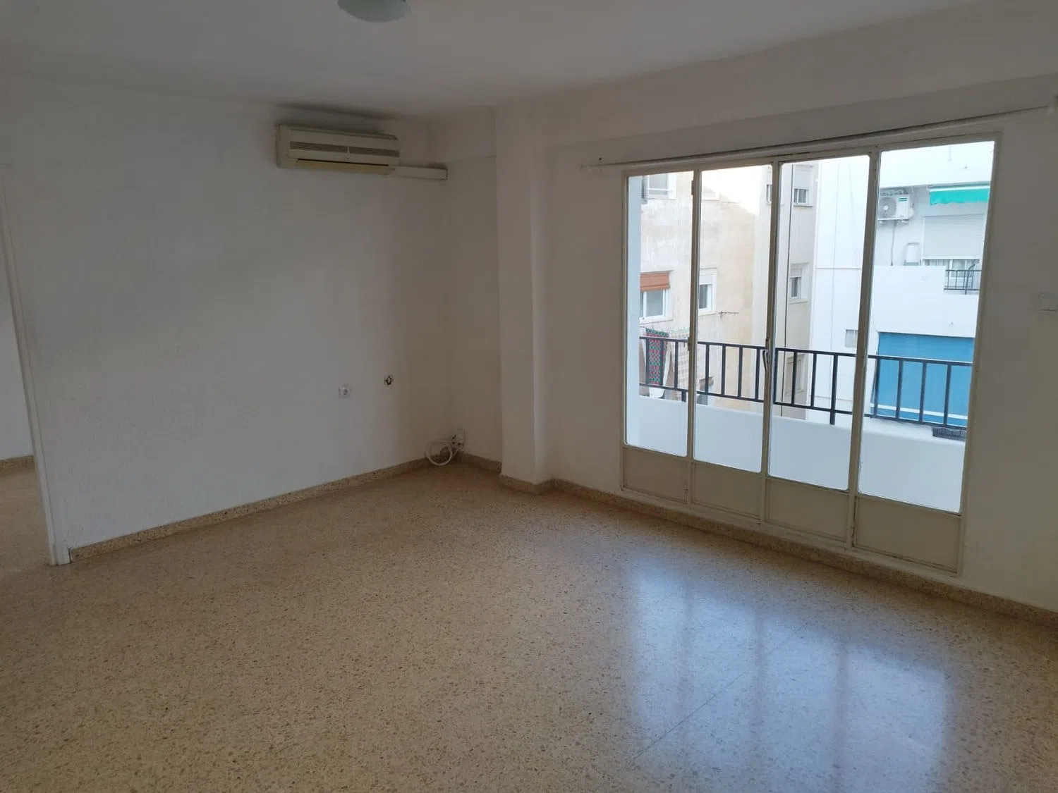 Piso en calle del Reverend Josep Noguera, 33 - Foto 1