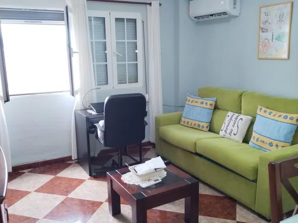 Piso en calle Héroe de Sostoa, 85 - Foto 2