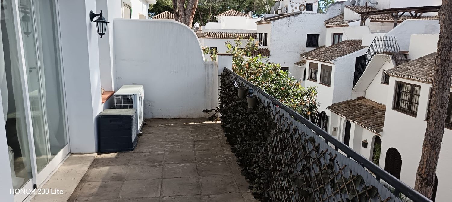 Piso en Urbanización Los Pinos de Aloha, 1 - Foto 4