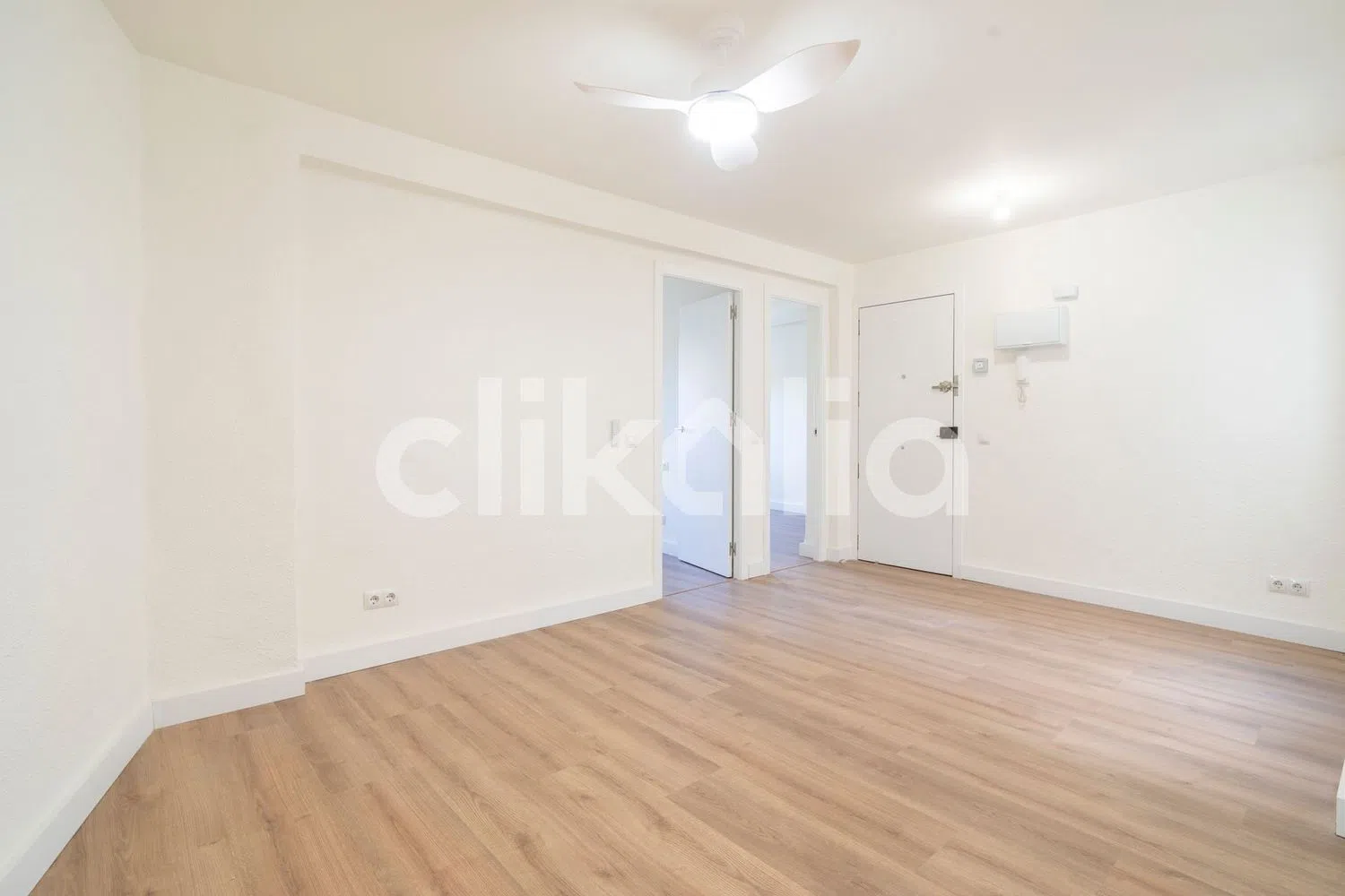 Piso en calle de Salvador Castillo - Foto 5